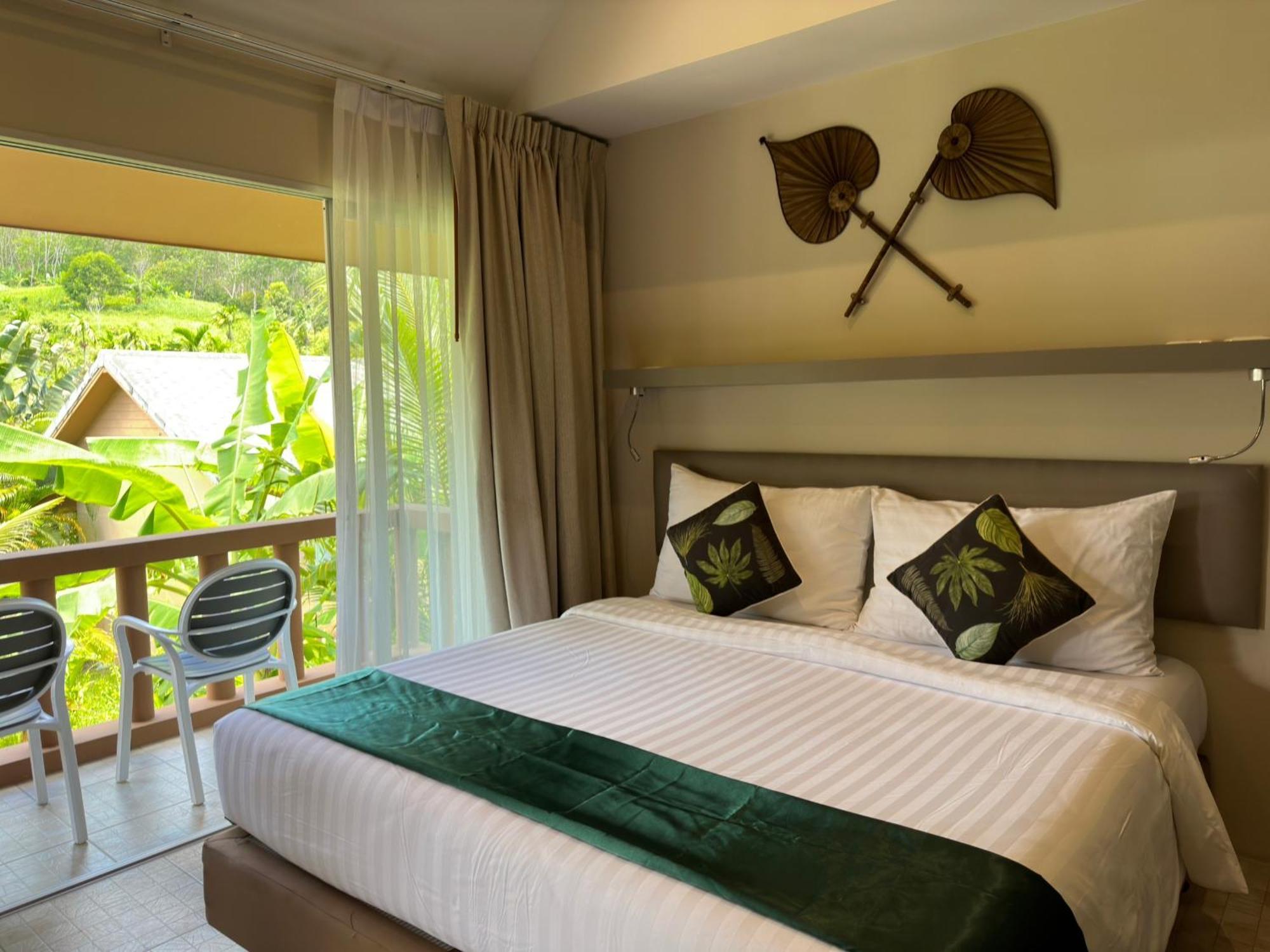 Sakoo Valley Naithon Beach Exterior foto