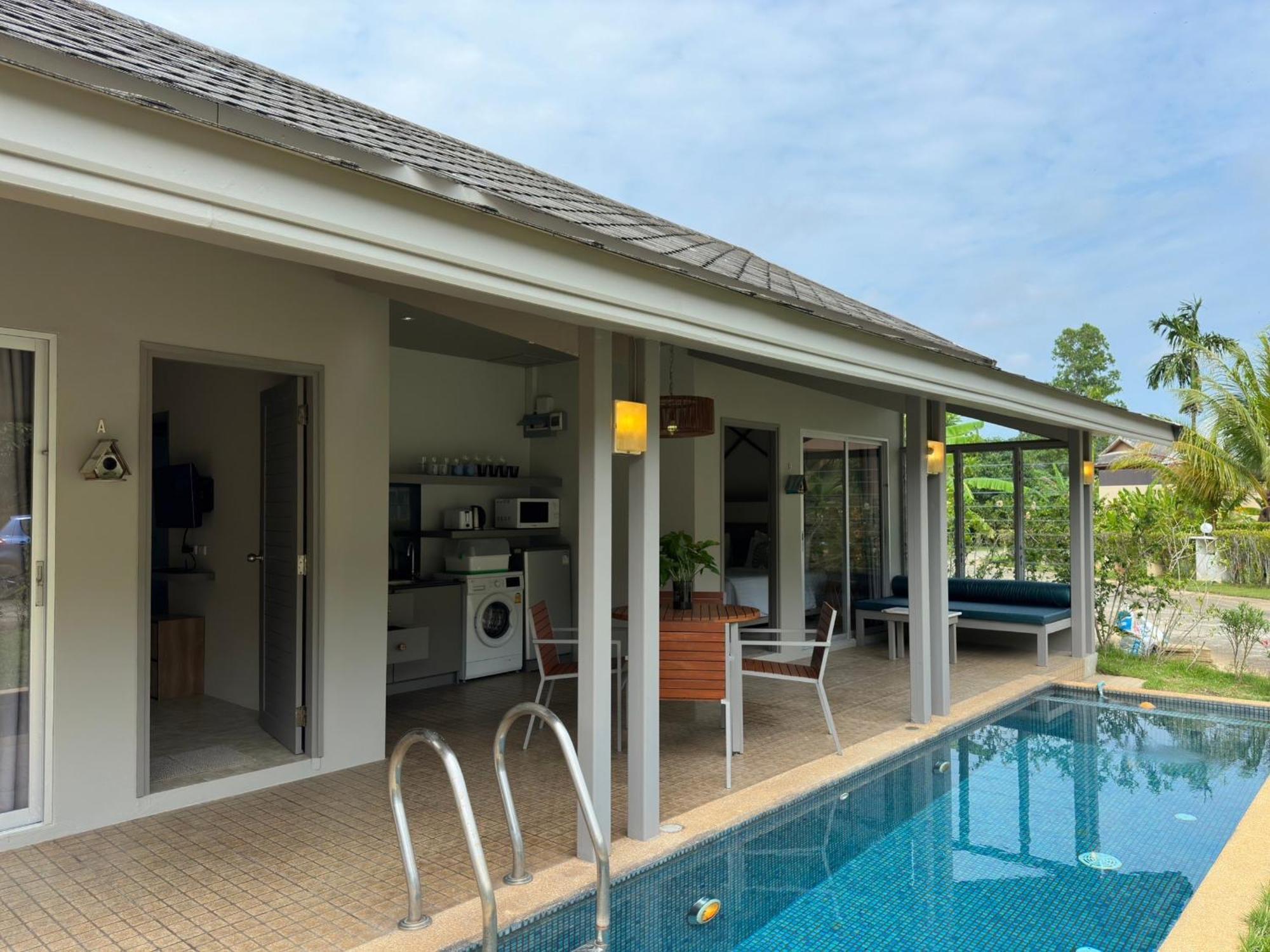 Sakoo Valley Naithon Beach Exterior foto
